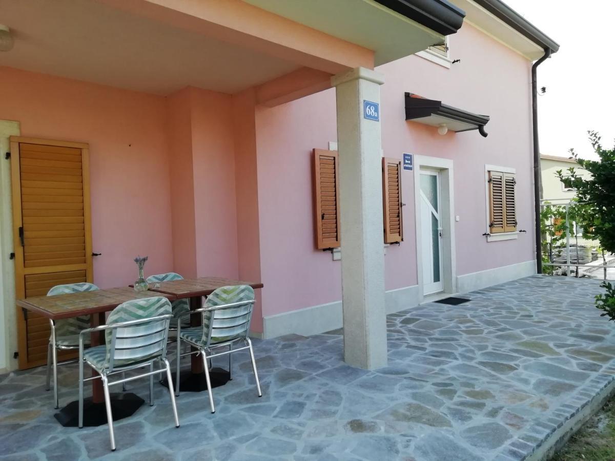 Apartmani Vesna بوجي المظهر الخارجي الصورة